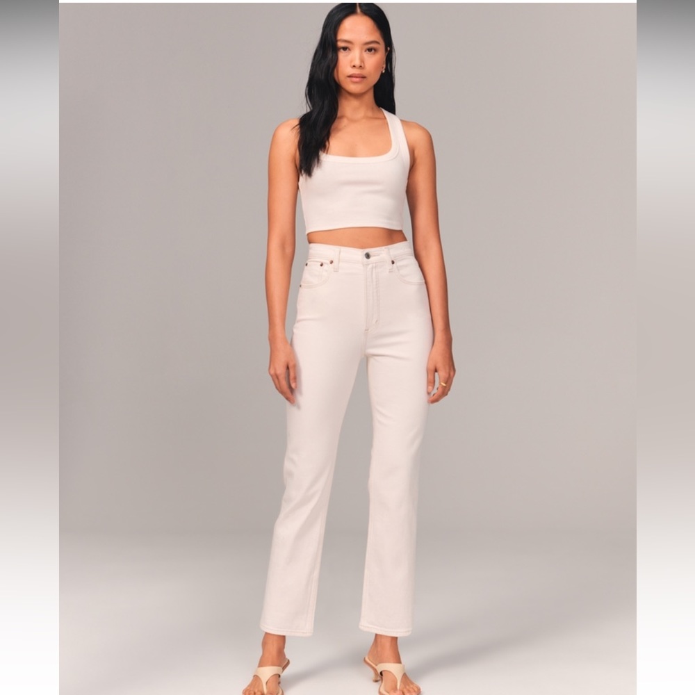 Abercrombie & Fitch High Rise Ankle Straight Jeans